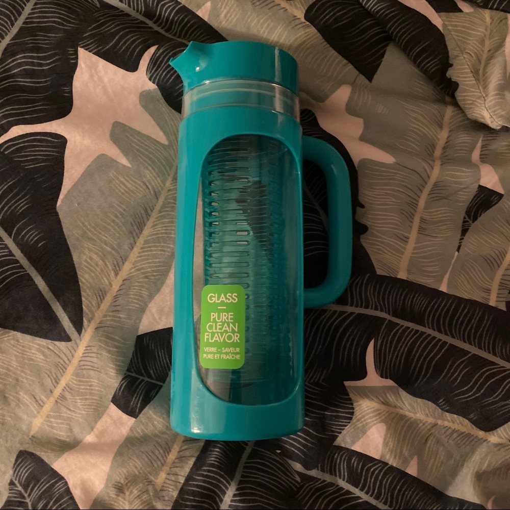 Diffuser Pitcher